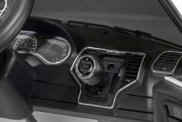 Lizenz Kinder Elektro Auto Jeep Grand Cherokee 2x 35W 12V 7Ah 2.4G RC