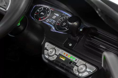 Kinder Elektro Auto Audi Q5 Policecar 2x 40W 12V 7Ah 2.4G RC Bluetooth