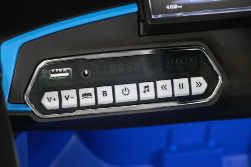 Elektro Kinderauto BMW i4 mit Lizenz 2x30W 12V 7Ah