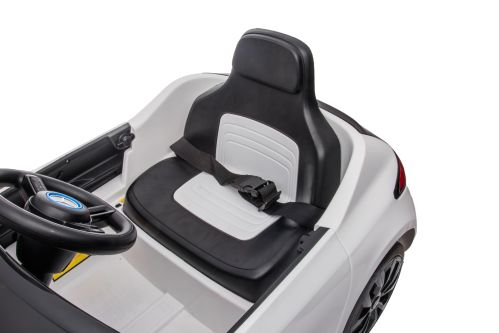Elektro Kinderauto Mercedes EQA mit Lizenz 2x35W 12V/7Ah