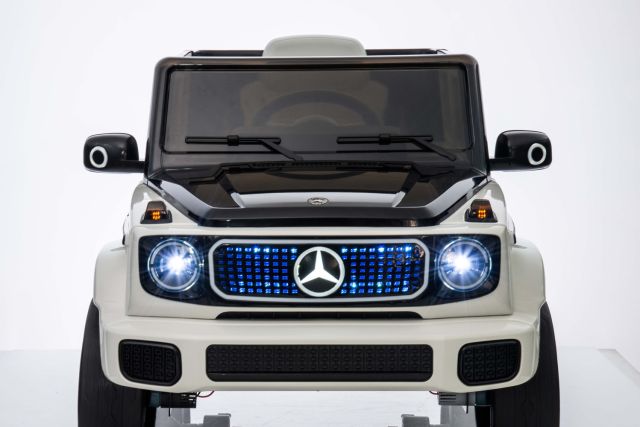 Elektro Kinderauto Mercedes EQG lackiert mit Lizenz 2x35W 12V/9Ah