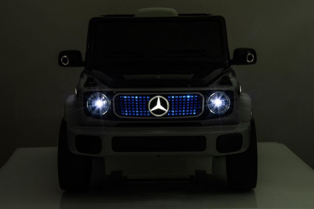 Elektro Kinderauto Mercedes EQG lackiert mit Lizenz 2x35W 12V/9Ah