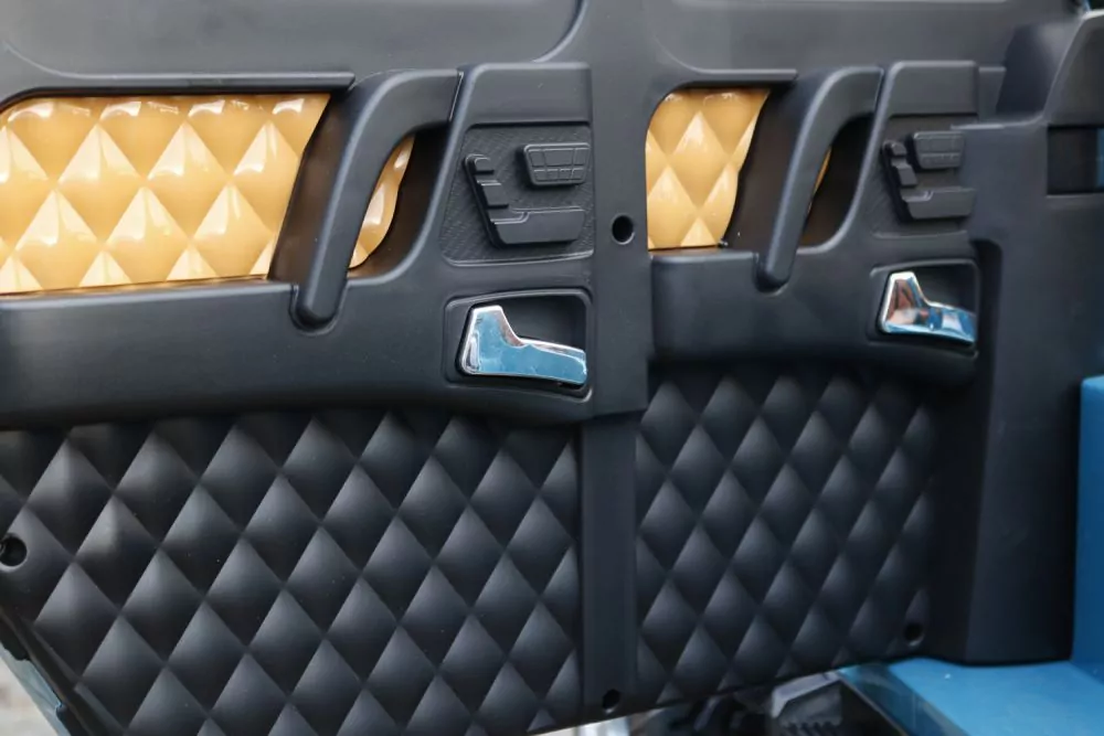 Mercedes Maybach G650 Landaulet Kinder Elektroauto XXL 4x4 Touchscreen Mercedes Maybach G650 Landaulet Kinder Elektroauto XXL 4x4 Touchscreen