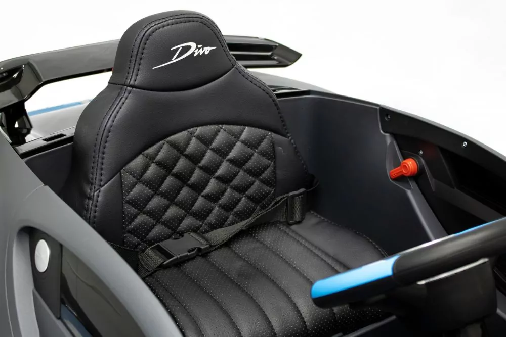 Kidcars Bugatti Divo Kinder Elektro Auto metallic Lack 2x35W 12V 7Ah 2.4G RC Kidcars Bugatti Divo Kinder Elektro Auto metallic Lack 2x35W 12V 7Ah 2.4G RC
