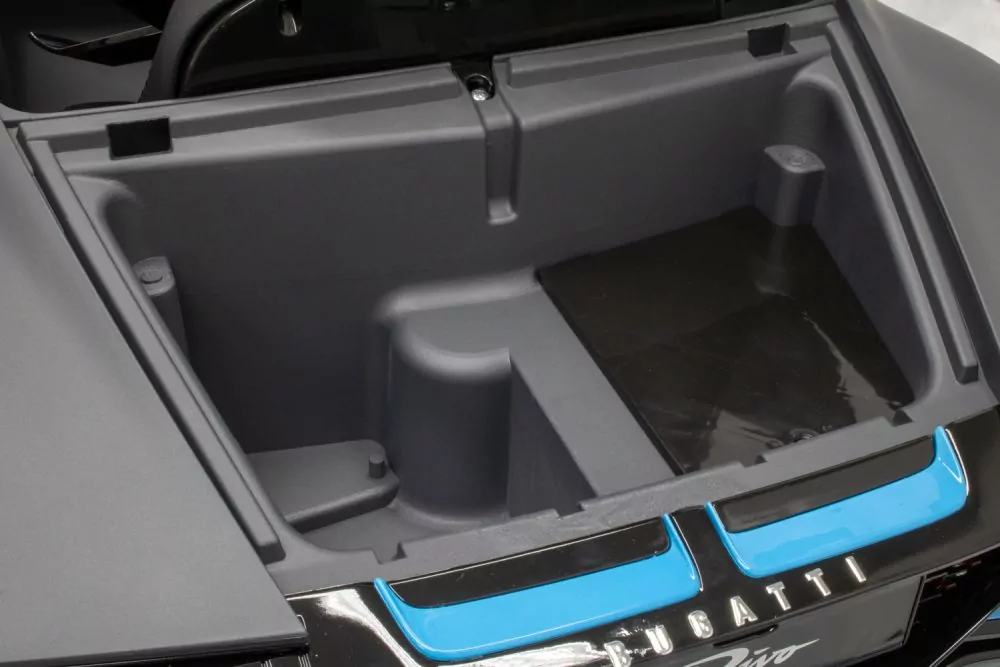 Kidcars Bugatti Divo Kinder Elektro Auto metallic Lack 2x35W 12V 7Ah 2.4G RC Kidcars Bugatti Divo Kinder Elektro Auto metallic Lack 2x35W 12V 7Ah 2.4G RC