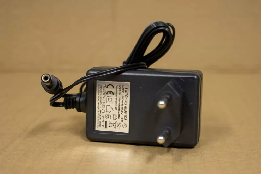 Ladegerät für Kidcars Kinder Elektroauto Bleiakku 6V 4.5AH - 7AH
