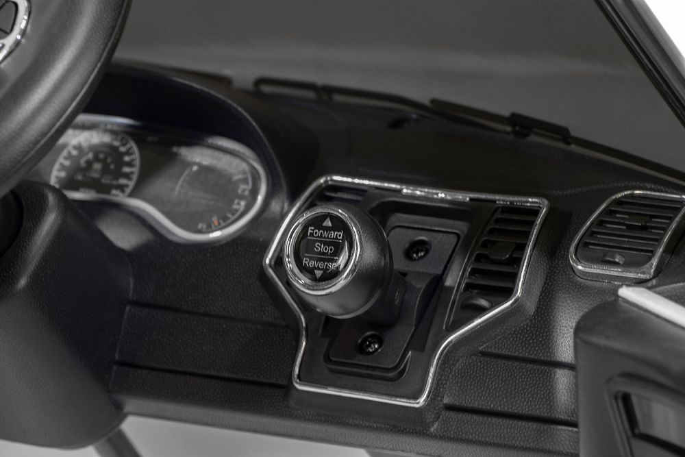 Lizenz Kinder Elektro Auto Jeep Grand Cherokee 2x 35W 12V 7Ah 2.4G RC