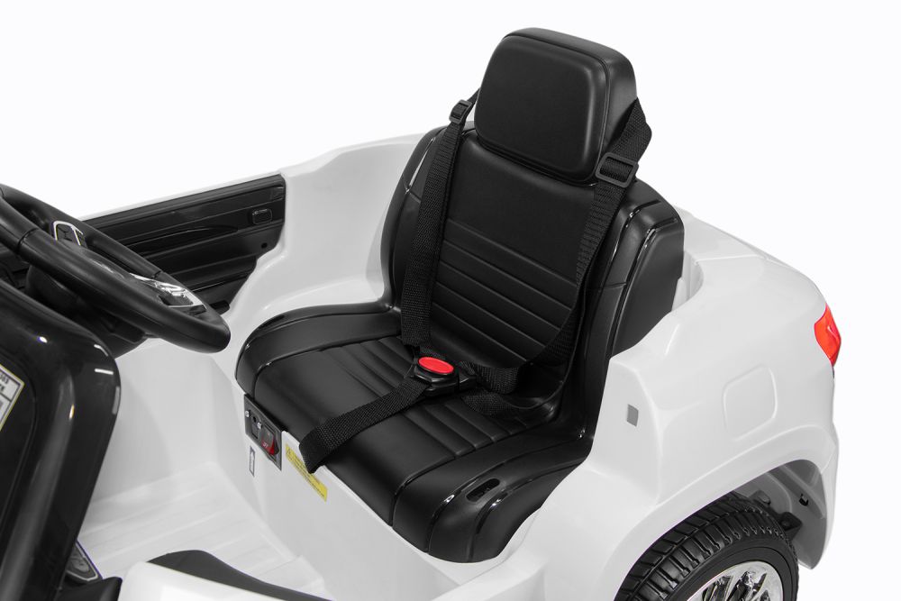 Lizenz Kinder Elektro Auto Jeep Grand Cherokee 2x 35W 12V 7Ah 2.4G RC