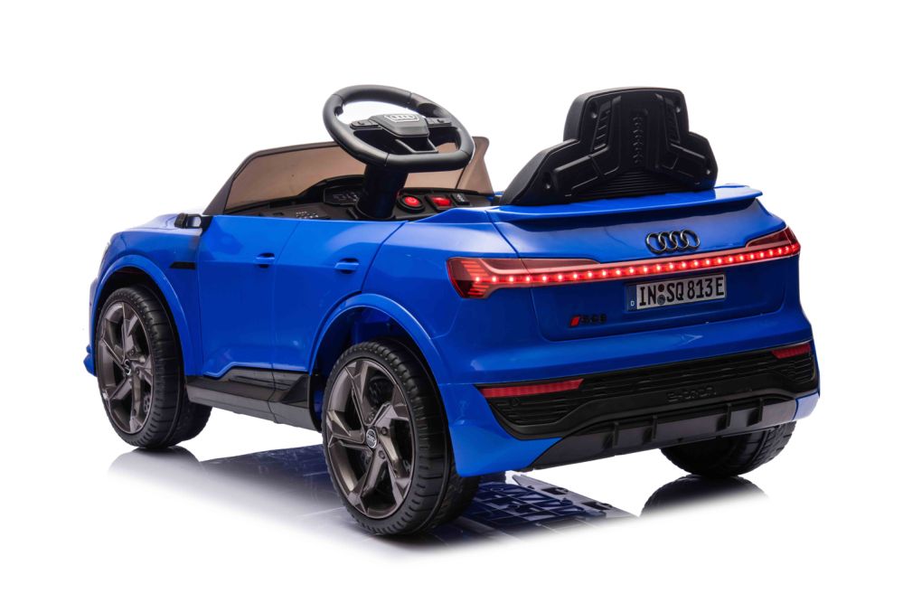 Elektro Kinderauto AUDI RS Q8 mit Lizenz 2x25W 12V/7Ah