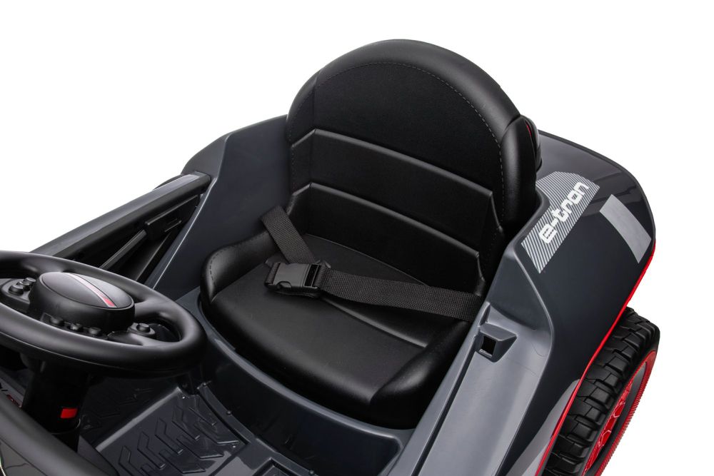 Elektro Kinderauto AUDI RS Q ETRON mit Lizenz 2x35W 12V/7Ah