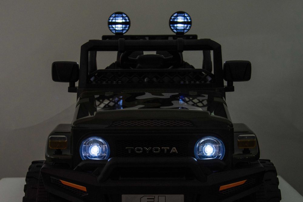 Elektro Kinderauto TOYOTA FJ mit Lizenz Allrad 4x25W 12V/4.5Ah