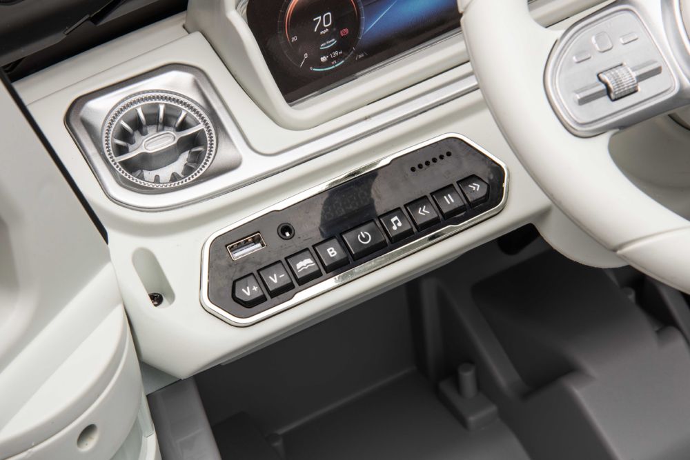 Elektro Kinderauto Mercedes EQG lackiert mit Lizenz 2x35W 12V/9Ah