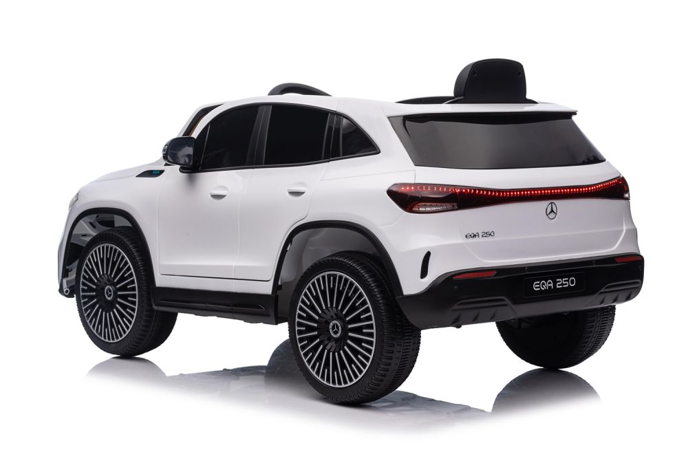 Elektro Kinderauto Mercedes EQA 250 mit Lizenz Allrad 4x25W 12V/7Ah