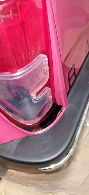 B-Ware Ford Ranger lackiert Allrad 2- Sitzer - beschädigt B-Ware Ford Ranger lackiert Allrad 2- Sitzer - beschädigt