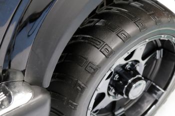 Ersatzteil 1191261 Ford Raptor Reifen